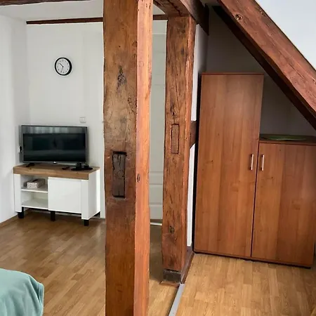 U Ewy! Goscinne Z Darmowym Parkingiem! Duze Ogrodzone Podworko! Centrum Ustki! Blisko Plazy! ホームステイ *