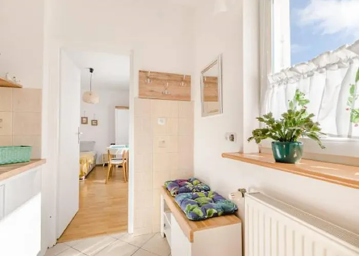 U Ewy! Goscinne Z Darmowym Parkingiem! Duze Ogrodzone Podworko! Centrum Ustki! Blisko Plazy! Проживание в семье Устка