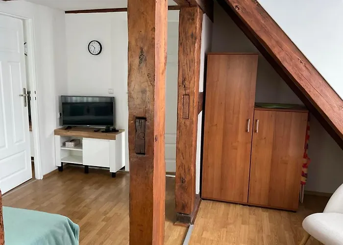 U Ewy! Goscinne Z Darmowym Parkingiem! Duze Ogrodzone Podworko! Centrum Ustki! Blisko Plazy! Проживание в семье *