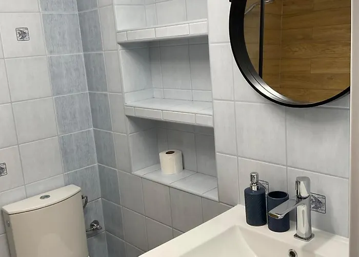 U Ewy! Goscinne Z Darmowym Parkingiem! Duze Ogrodzone Podworko! Centrum Ustki! Blisko Plazy! Проживание в семье