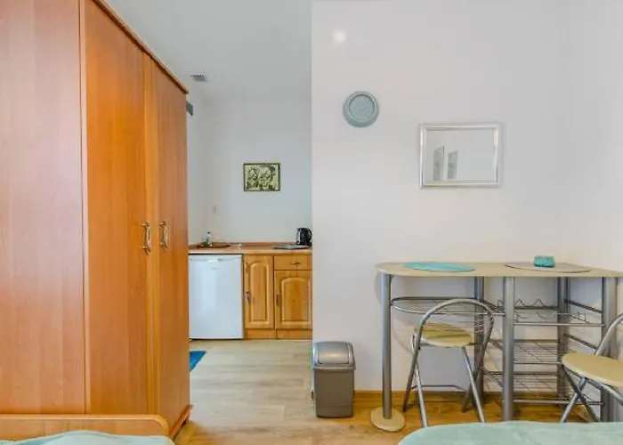 Проживание в семье U Ewy! Goscinne Z Darmowym Parkingiem! Duze Ogrodzone Podworko! Centrum Ustki! Blisko Plazy! *