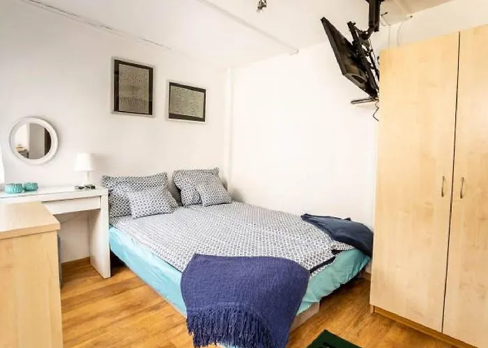 Проживание в семье U Ewy! Goscinne Z Darmowym Parkingiem! Duze Ogrodzone Podworko! Centrum Ustki! Blisko Plazy!